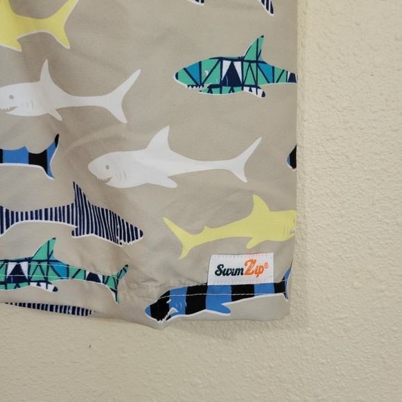 Swimzip Boys Shark Feast Swim Trunks Shorts With Liner Size 2T - Picture 4 of 10